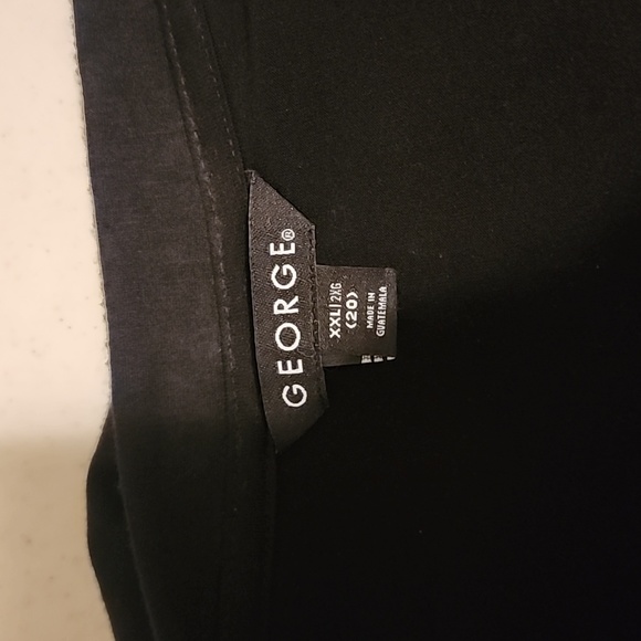 ๐ฅ๐ฅ 2 for $10 ๐ฅ๐ฅ George Woman's Shirt with Attached Cardigan - Picture 5 of 6